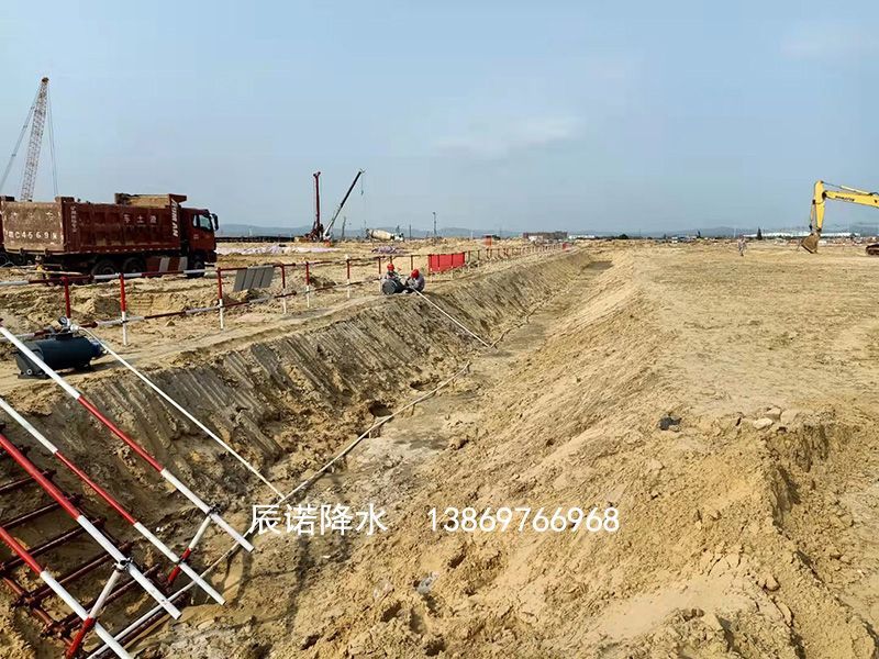 施工要注意井点降水设备管的进水口位置
